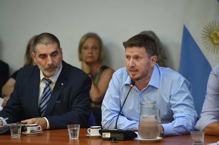 Federico Angelini (derecha) Foto: X