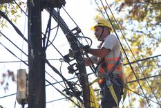 Avanza la instalación de fibra óptica en la capital mendocina Foto: Maximiliano Ríos/MDZ