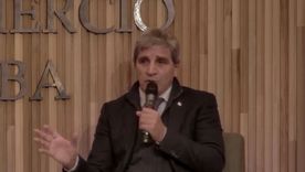 Luis Caputo en la Bolsa de Córdoba. Luis Caputo en la Bolsa de Córdoba.