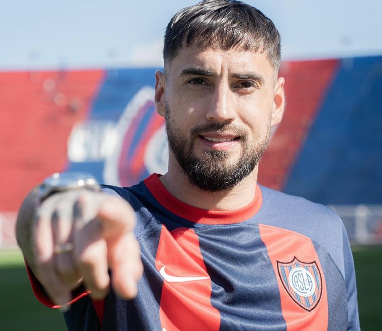 El delantero fue protagonista de un insólito momento. Foto: Instagram @franciscofydriszewskiok