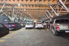 Hay 6 horas de demora para cruzar a Chile. Hay 6 horas de demora para cruzar a Chile.