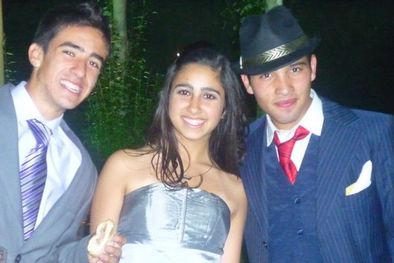 MDZol | Ellos, de estricto traje. Ellas, en cambio, soltaron todo el glamour. Foto: Gentileza