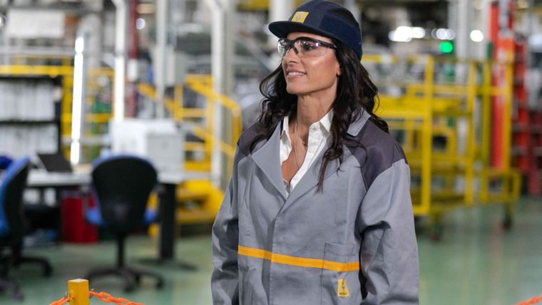 Gabriela Sabatini visitó la planta de Renault Foto: Renault