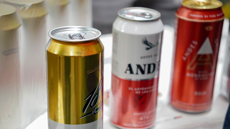 Así se hace la cerveza en la fábrica más antigua de Mendoza.