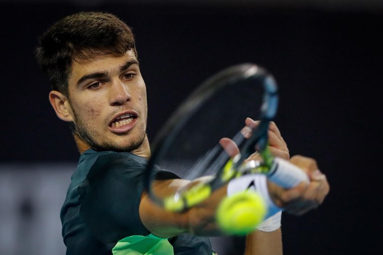 Carlos Alcaraz cayó ante Sinner sin atenuantes. Foto: EFE