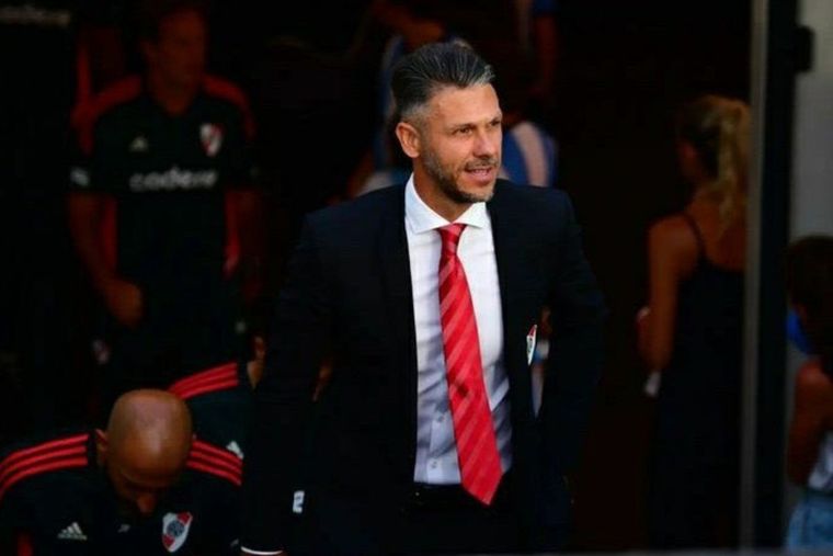 Demichelis reconoció que River tiene que mejorar mucho pese a la victoria.