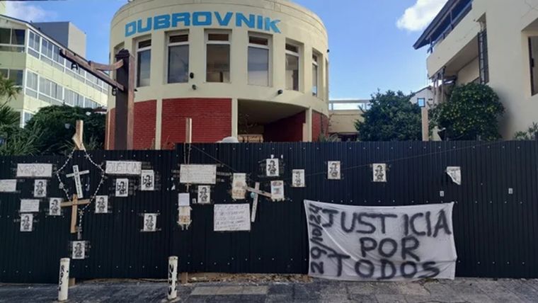 El Hotel Dubrovnik se derrumbó el pasado 29 de octubre. Foto: NA