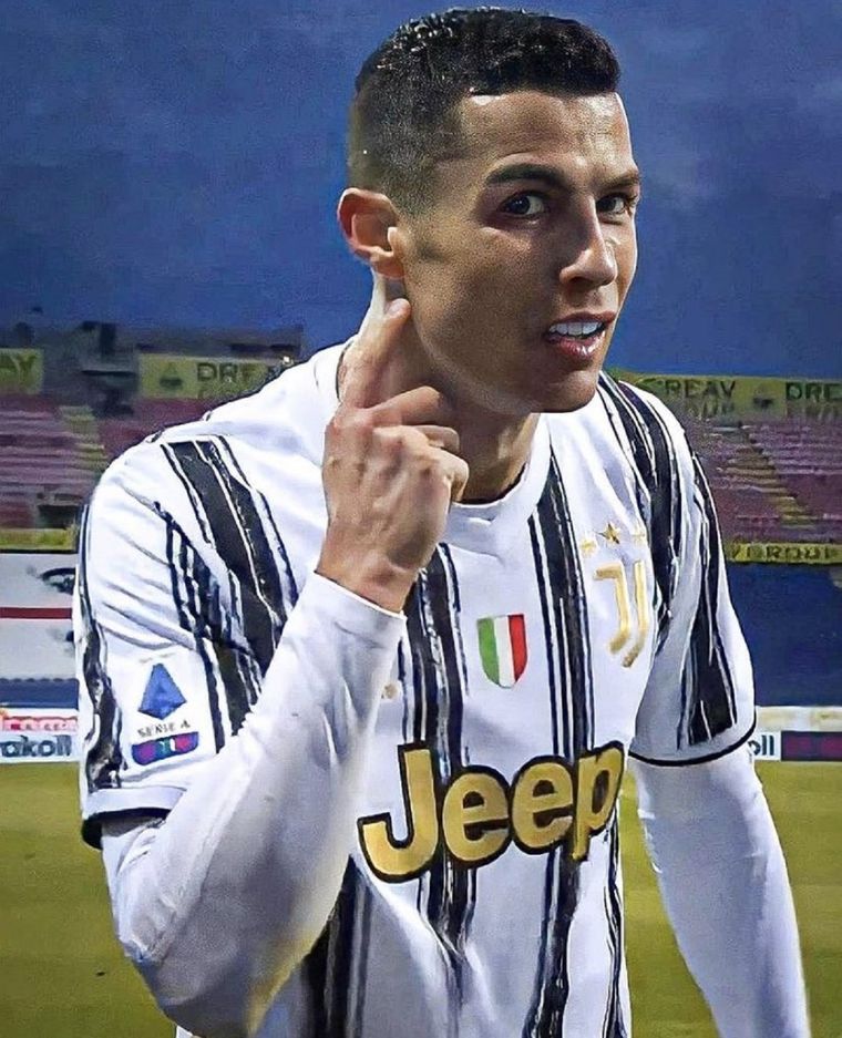 Cristiano respondió críticas con goles.