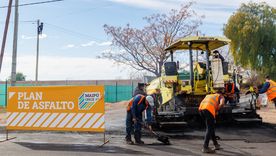 El avance del Plan de Asfalto en Maipú ya alcanza el 90% y busca mejorar la vida diaria, la circulación y la conexión entre zonas del departamento. El avance del Plan de Asfalto en Maipú ya alcanza el 90% y busca mejorar la vida diaria, la circulación y la conexión entre zonas del departamento.