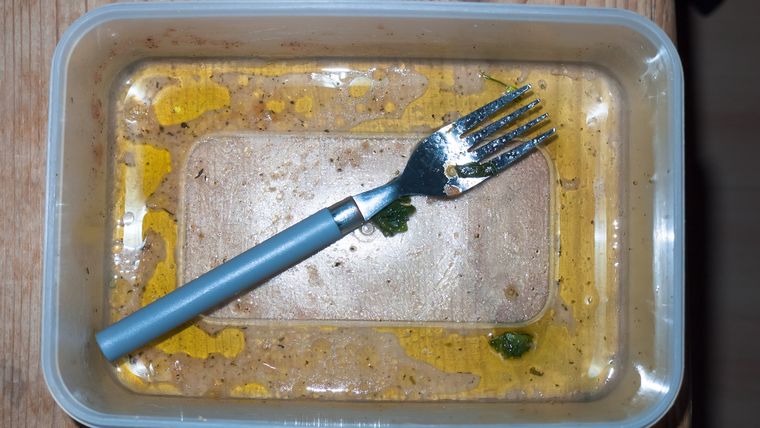 Con este simple truco tus envases plásticos lucirán como nuevos en segundos Foto: Shutterstock