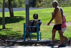 El pronóstico para Mendoza prevé una máxima de 35° y mantiene el calor como protagonista de la jornada. El pronóstico para Mendoza prevé una máxima de 35° y mantiene el calor como protagonista de la jornada.