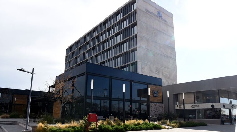 Los nuevo edificios en la zona de la ruta 82. Los nuevo edificios en la zona de la ruta 82.