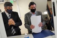 Víctor Ibáñez presenta la reforma de la Constitución Foto: ALF PONCE MERCADO / MDZ