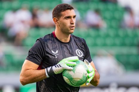 Sorpresa en la Europa League: Dibu Martínez no fue titular en Aston Villa ante Feyenoord. Sorpresa en la Europa League: Dibu Martínez no fue titular en Aston Villa ante Feyenoord.