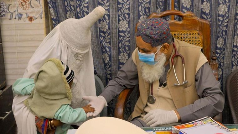 El Dr. Gul Qaisrani, un médico privado de la zona, dio la voz de alarma a finales de 2024.