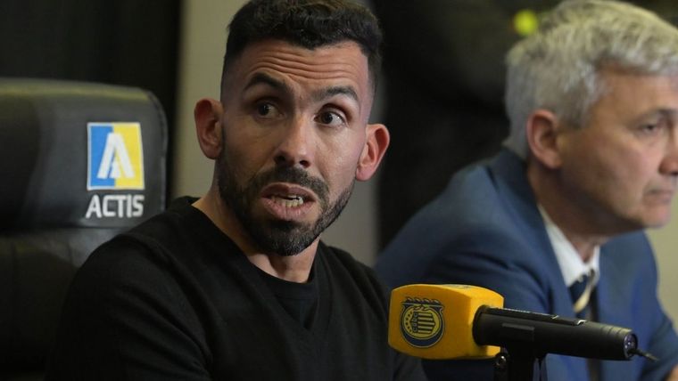 Tevez sigue a la espera de su ayudante de campo en Rosario Central.