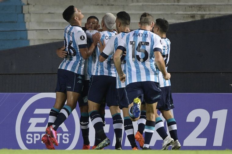 Racing ganó y se prende. Foto: Télam