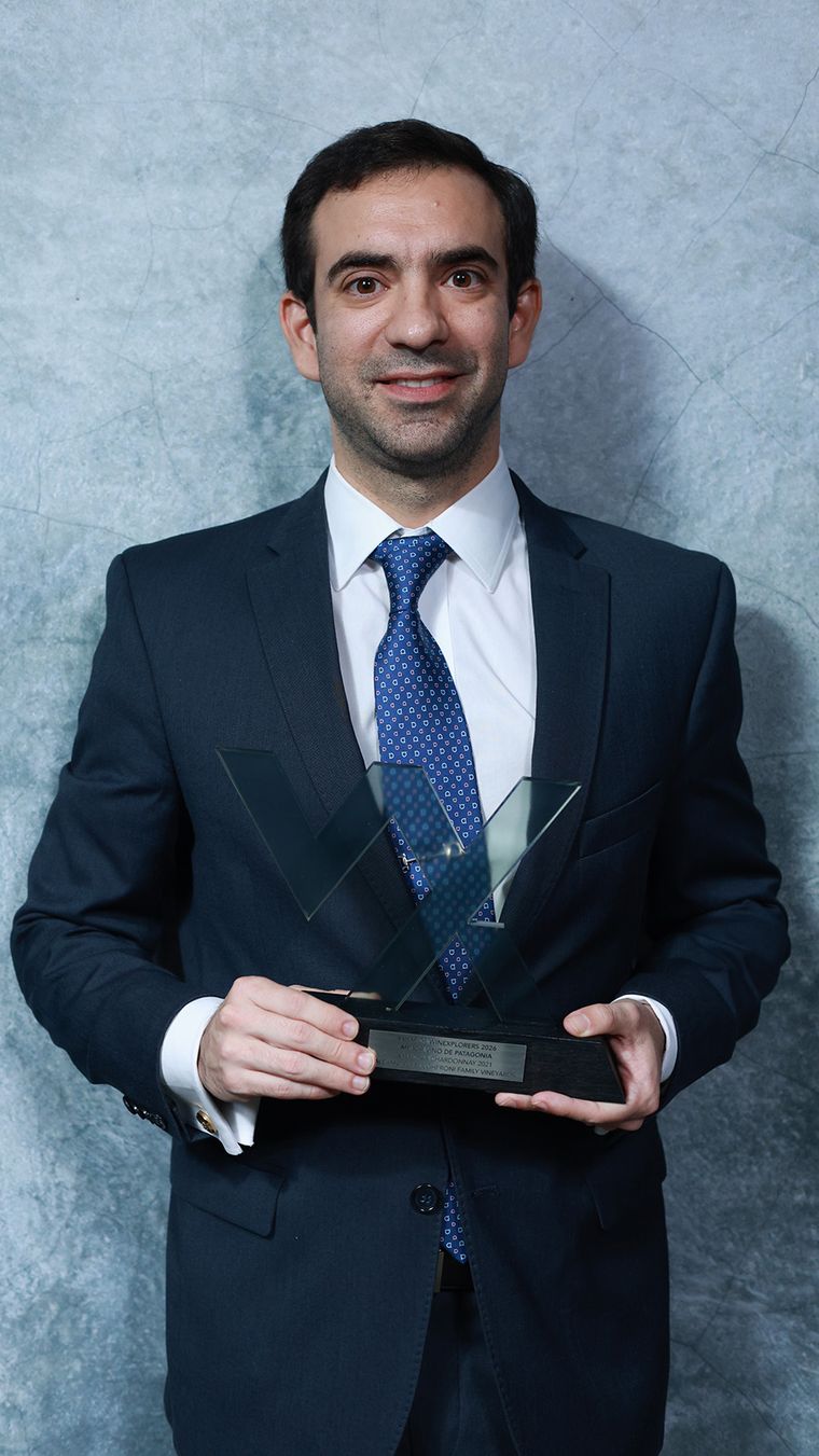 (Diego Bulgheroni) Mejor vino de la patagonia - Otronia Chardonnay 2021 - Alejandro Bulgheroni Family Vineyards - Chubut (Diego Bulgheroni) Mejor vino de la patagonia - Otronia Chardonnay 2021 - Alejandro Bulgheroni Family Vineyards - Chubut
