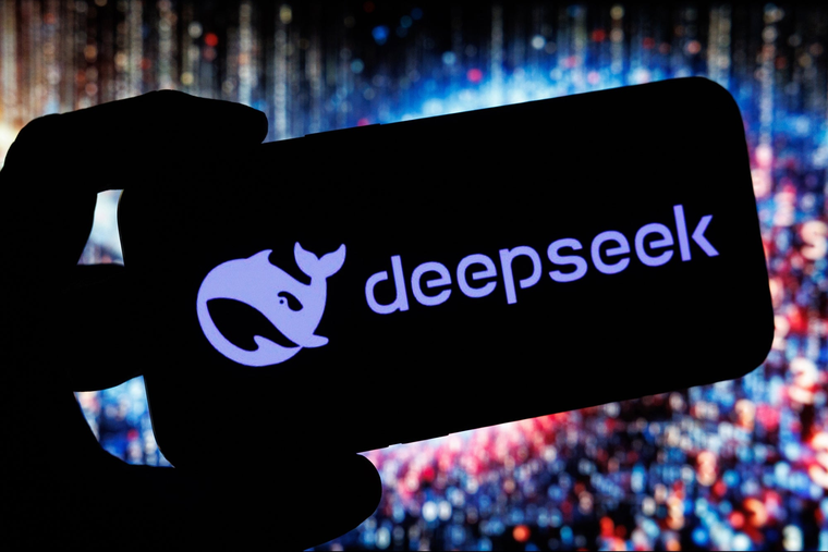 DeepSeek V3.1, la nueva propuesta de inteligencia artificial china, ya está disponible gratis en todo el mundo DeepSeek V3.1, la nueva propuesta de inteligencia artificial china, ya está disponible gratis en todo el mundo