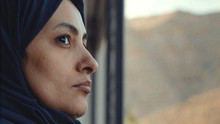 La abogada Huda al-Sarari perdió a su hijo en 2019, en un hecho que califica como una retaliación por su labor a favor de los derechos humanos en Yemen Foto: JACK GARLAND/BBC