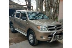 el usado del dia: toyota hilux 2007