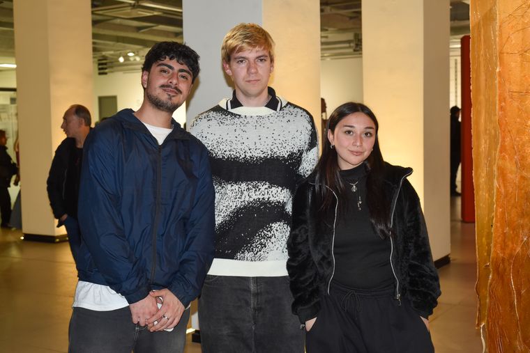 Lautaro Vargas, Tomás Gener y Evelín Muñós. Lautaro Vargas, Tomás Gener y Evelín Muñós.