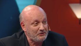 El director fue contundente y todo terminó entre risas al recordar la crítica de Mario. Foto: captura de video/ El Trece.  El director fue contundente y todo terminó entre risas al recordar la crítica de Mario. Foto: captura de video/ El Trece.