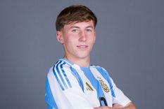 Santino Andino, jugador de Godoy Cruz, fue titular en el debut del Mundial Sub 20 en Chile. Santino Andino, jugador de Godoy Cruz, fue titular en el debut del Mundial Sub 20 en Chile.