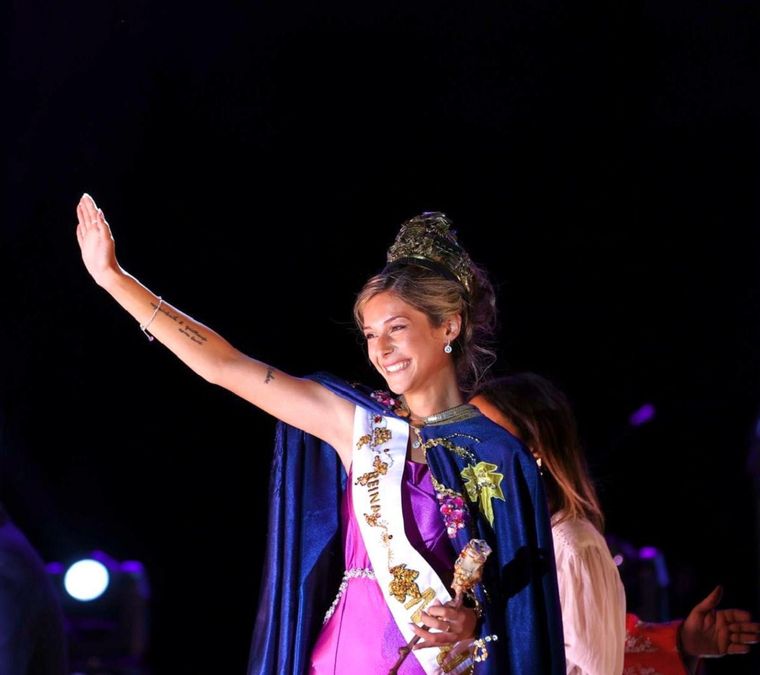La joven representó al distrito de Fray Luis Beltrán.