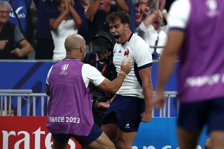 Damian Penaud, uno de los tryman de Francia ante los All Blacks en el debut mundialista Foto: EFE