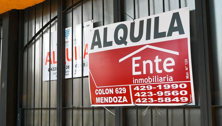 La cantidad de propiedades para alquiler residencial creció exponencialmente. Foto: Santiago Tagua/MDZ