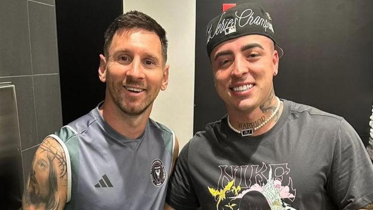 Nicolás Jaffe mantiene un vínculo laboral y de confianza con Lionel Messi desde hace más de dos años. / Instagram @nicojaffe