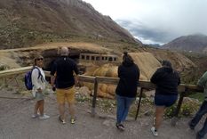 Puente del Inca es uno de los atractivos turísticos de alta montaña. Foto: ALF PONCE MERCADO / MDZ