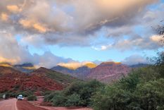 Relatos Salvajes En la RN68 hay un punto fotográfico imperdible que se convirtió en atracción turística para cinéfilos. Foto: Gabriela Yalangozian