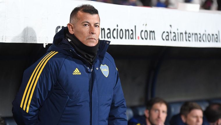 Almirón explicó la salida de Benedetto. Foto: Télam