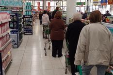 El panorama actual, como ya se dijo repetitivamente es totalmente catastrófica al borde de la hiperinflación con una sociedad totalmente empobrecida. Foto: Rodrigo DAngelo / MDZ