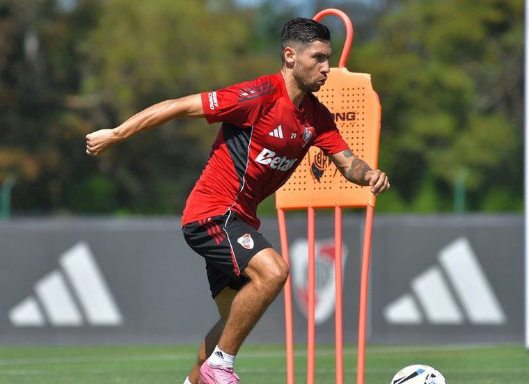 Gonzalo Montiel ya utiliza el dorsal 29 en el arranque de la pretemporada. Gonzalo Montiel ya utiliza el dorsal 29 en el arranque de la pretemporada.