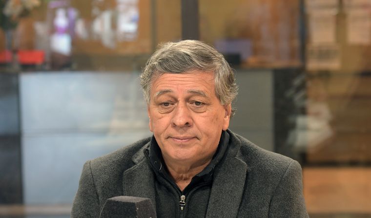 Daniel Orozco está formando un nuevo espacio político en Mendoza de la mano de la UCeDe y el partido Ciudades en Acción. Daniel Orozco está formando un nuevo espacio político en Mendoza de la mano de la UCeDe y el partido Ciudades en Acción.