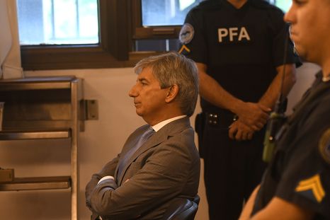 Walter Bento, el abogado porteño que conoció la gloria y el ocaso. Walter Bento, el abogado porteño que conoció la gloria y el ocaso.