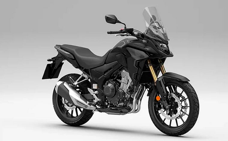 Honda CB500X.
