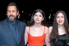 Estas son Sunny y Sadie, las hijas de Adam Sandler, la rompen como actrices en No estás invitada a mi Bat Mitzvah. Foto: Marc Piasecki (WireImage)