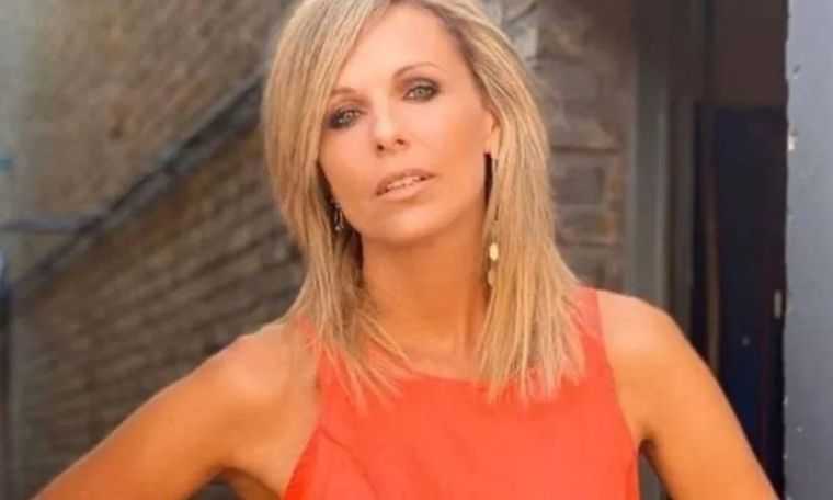 Denise Dumas, conductora.