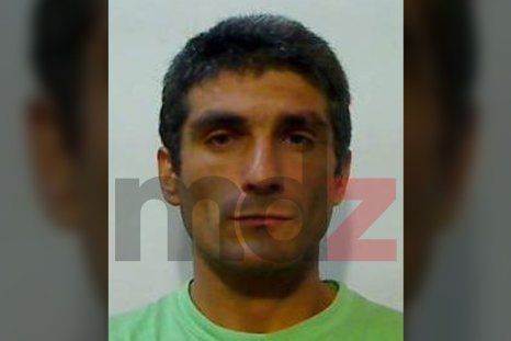 Carlos Zalazar Ábalos, el hombre de 44 años que es intensamente buscado por el caso de femicidio transversal.