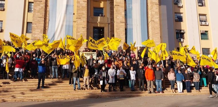 El gremio de Ampros, en contra de las reformas del Estatuto del Empleado Público.&nbsp;
