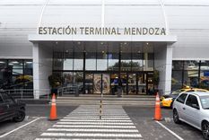 La mujer fue hallada en la Terminal de Ómnibus de Guaymallén. Foto: ALF PONCE MERCADO / MDZ La mujer fue hallada en la Terminal de Ómnibus de Guaymallén. Foto: ALF PONCE MERCADO / MDZ