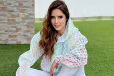 A sus 45 años, Marlene Favela deslumbra con su estilo sobrio y canchero. Foto: Instagram @marlenefavela