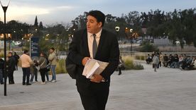 El doctor Andrés Ramos, abogado de la familia del preventor Velázquez Foto: Santiago Tagua/MDZ