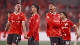 Gustavo Quinteros podría perder a una de las figuras de Independiente para 2026. Gustavo Quinteros podría perder a una de las figuras de Independiente para 2026.