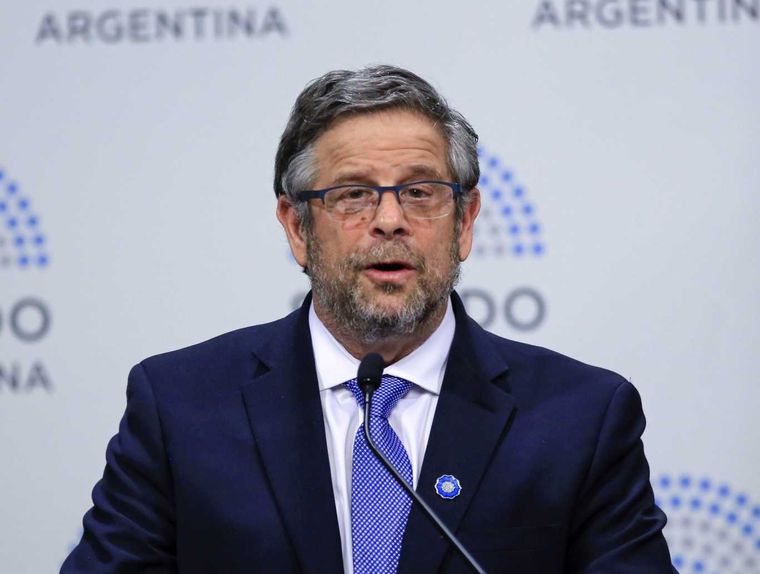 Para Adolfo Rubinstein, el brote de dengue en el país se produce porque hay ciertas acciones que no se hicieron año pasado y otras que no se han hecho ahora Foto: NA