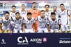 Newells no levanta cabeza y quedó eliminado en 32avos. de la Copa Argentina de forma papelonesca. Newells no levanta cabeza y quedó eliminado en 32avos. de la Copa Argentina de forma papelonesca.